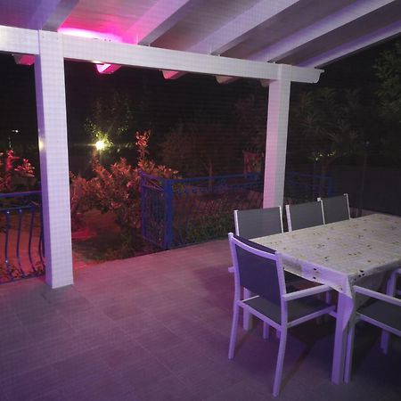 Villa Cilento Mare, Bellissima Con Ampio Giardino Capitello Quarto foto